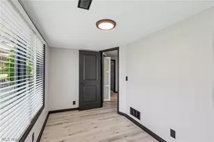 5490 Springlake Rd NW, Canton, OH 44718 - Photo 36