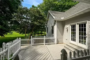 37 W Maple Dr, Seville, OH 44273 - Photo 10