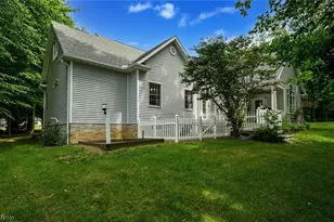 37 W Maple Dr, Seville, OH 44273 - Photo 4