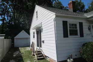 29107 Fuller Ave, Wickliffe, OH 44092 - Photo 2