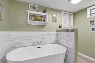 37636 Lake Dr, Avon, OH 44011 - Photo 20