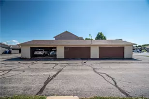 7357 Eisenhower Dr, Boardman, OH 44512 - Photo 30