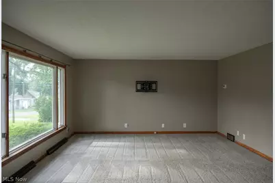 45 Columbine Avenue, Akron, OH 44312 - Photo 12