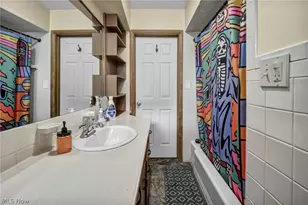 33 Devonshire Dr, Akron, OH 44312 - Photo 24