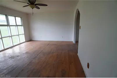 19 Hillcrest Drive, Martins Ferry, OH 43935 - Photo 6