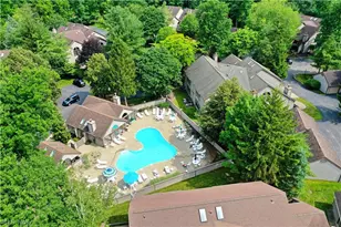 1283 Red Tail Hawk Ct, Youngstown, OH 44512 - Photo 4