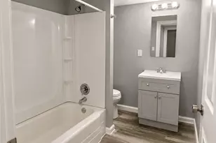 936 Ella Ct, Akron, OH 44314 - Photo 14