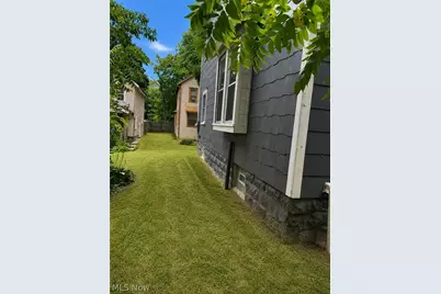 936 Ella Court, Akron, OH 44314 - Photo 4