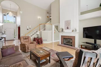 9615 Windsor Way, Twinsburg, OH 44087 - Photo 16