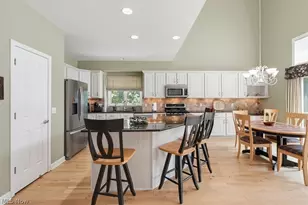 9615 Windsor Way, Twinsburg, OH 44087 - Photo 18