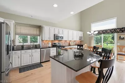 9615 Windsor Way, Twinsburg, OH 44087 - Photo 20