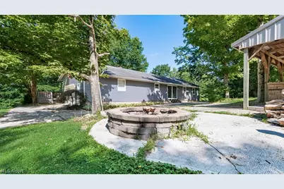 320 Homestead Drive, New Concord, OH 43762 - Photo 4