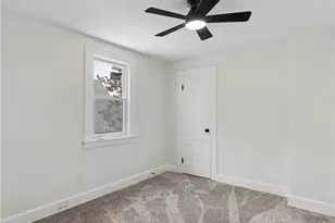 12407 Farringdon Ave, Loveland, OH 44105 - Photo 22