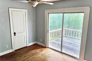 228 E Main St, Freeport, OH 43973 - Photo 10