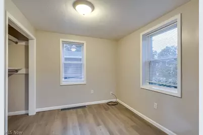 2862 Denaple Avenue, Akron, OH 44312 - Photo 18