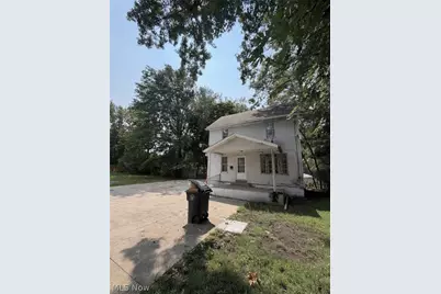 800 Beardsley Street, Akron, OH 44311 - Photo 2