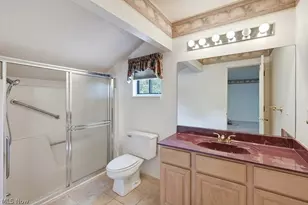 315 Guy's Run Rd, Akron, OH 44319 - Photo 24