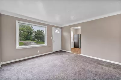 10212 Benham Avenue, Loveland, OH 44105 - Photo 6
