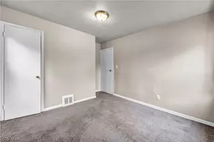 10212 Benham Ave, Loveland, OH 44105 - Photo 12