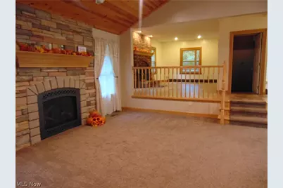 12436 Painesville Warren Road, Concord Twp, OH 44077 - Photo 6