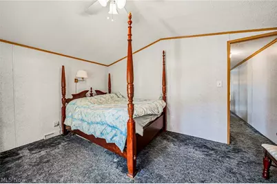 2675 Eagle Point Drive, Madison, OH 44057 - Photo 8