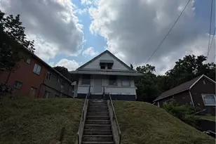 1814 Manchester Rd, Akron, OH 44314 - Photo 2