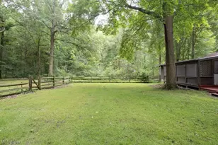 18620 Shaw Rd, Chagrin Falls, OH 44023 - Photo 38