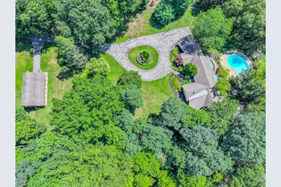 4774 Sherwin Road, Kirtland, OH 44094 - Photo 2
