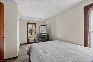 61 W Erie St, Jefferson, OH 44047 - Photo 26