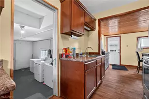 61 W Erie St, Jefferson, OH 44047 - Photo 20