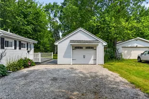61 W Erie St, Jefferson, OH 44047 - Photo 6