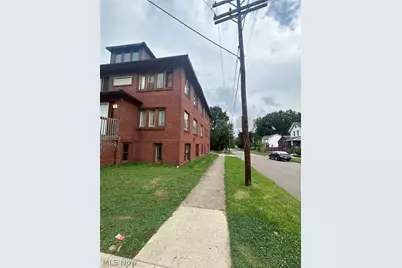 228 Cole Avenue, Akron, OH 44301 - Photo 2