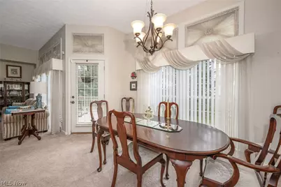1827 Southpointe Circle NE, Canton, OH 44714 - Photo 12
