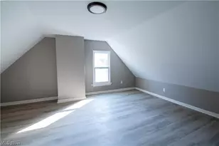 1373 E 89th St, Loveland, OH 44106 - Photo 24