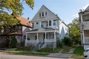 1373 E 89th St, Loveland, OH 44106 - Photo 2