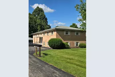 860 Mathews Road, Youngstown, OH 44512 - Photo 2
