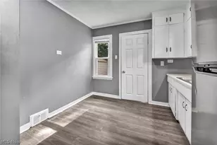 1247 Dietz Ave, Akron, OH 44301 - Photo 16
