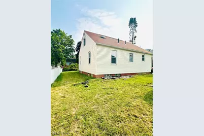 802 Sherlock Place NE, Canton, OH 44714 - Photo 14