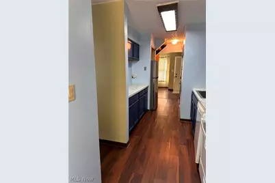 2295 Laurelwood Drive, Columbus, OH 43229 - Photo 12