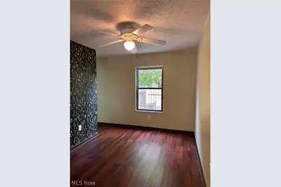 2295 Laurelwood Drive, Columbus, OH 43229 - Photo 8