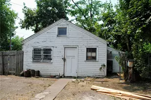 3172 W 50th St, Loveland, OH 44102 - Photo 8