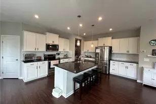 365 Denali Ct, Macedonia, OH 44056 - Photo 8
