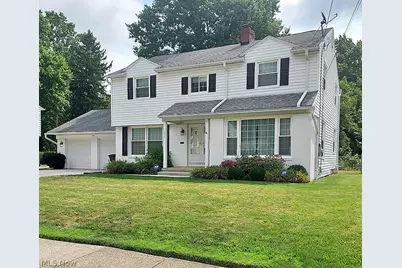 655 Cliffside Drive, Akron, OH 44313 - Photo 2