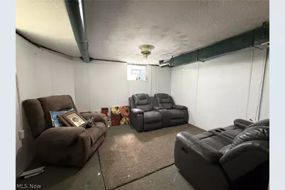 812 Clarendon Avenue NW, Canton, OH 44708 - Photo 20