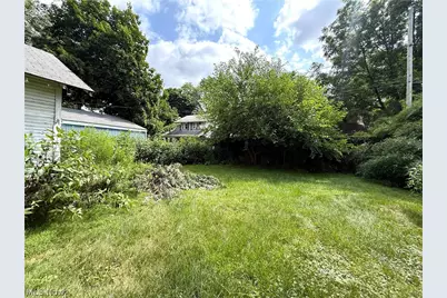 812 Clarendon Avenue NW, Canton, OH 44708 - Photo 30