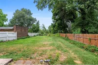 8006 Halle Avenue, Loveland, OH 44102 - Photo 22