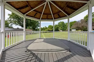 723 Apple Blossom Ln, Orrville, OH 44667 - Photo 6
