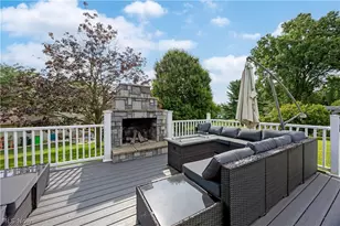 723 Apple Blossom Ln, Orrville, OH 44667 - Photo 4
