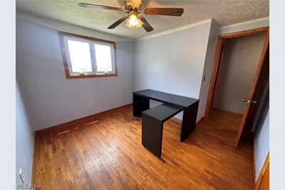 401 Diana Drive, Hopedale, OH 43976 - Photo 8