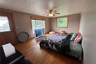401 Diana Dr, Hopedale, OH 43976 - Photo 6